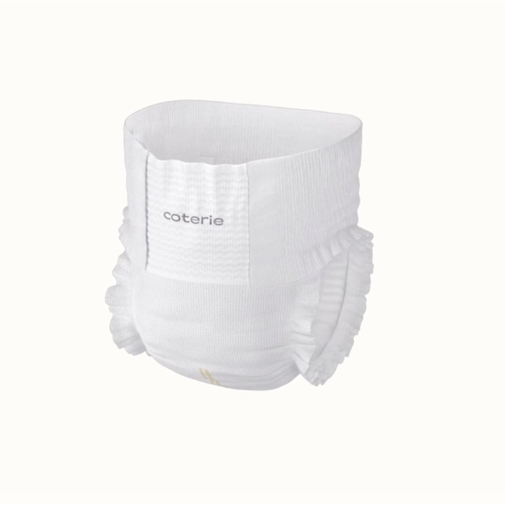 The pants Coterie diapers ☁️⛅️ SIZE 5 (28+Lbs)